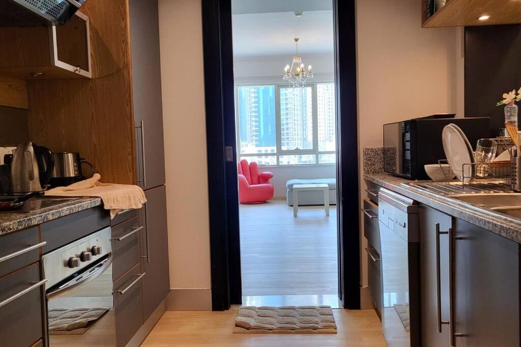 Dubai Marina 1 Bedroom Apt. Walking Distance Jbr. Dış mekan fotoğraf