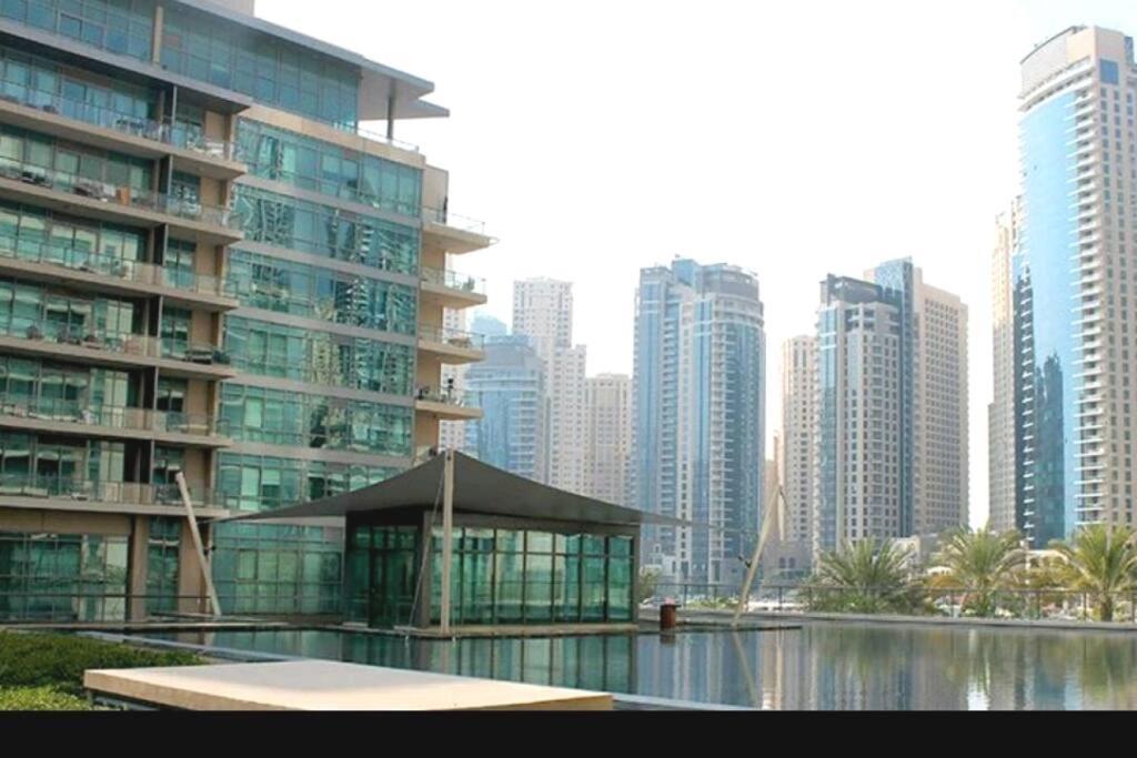 Dubai Marina 1 Bedroom Apt. Walking Distance Jbr. Dış mekan fotoğraf